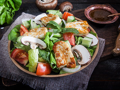 Grilled Halloumi Salad