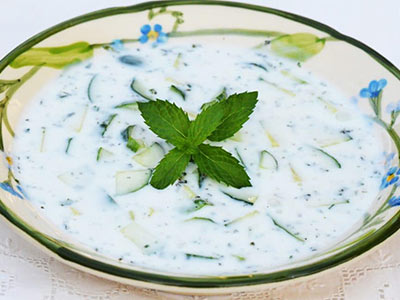 Yoghurt With Cucumber And Mint