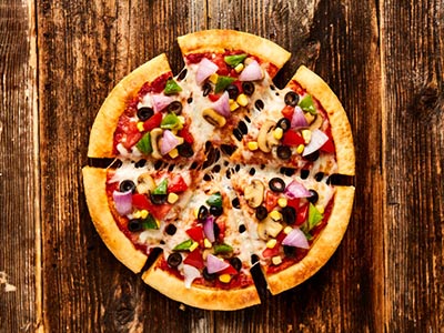 Medium Vegetarian Pizza