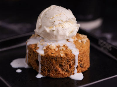 Almond Date Cookie Cake With Ice Cream